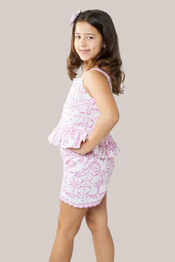 Conjunto Infantil com Tecido  Bordado Branco e Rosa 