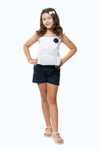 Conjunto Infantil com detalhe Bordado Azul e Branco